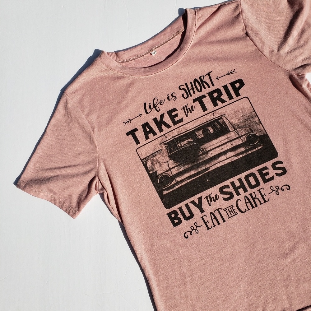 Life Is Short Blush Pink Graphic Tee T-Shirt M